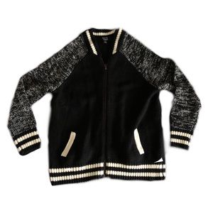 Paper Heart knit zip up
